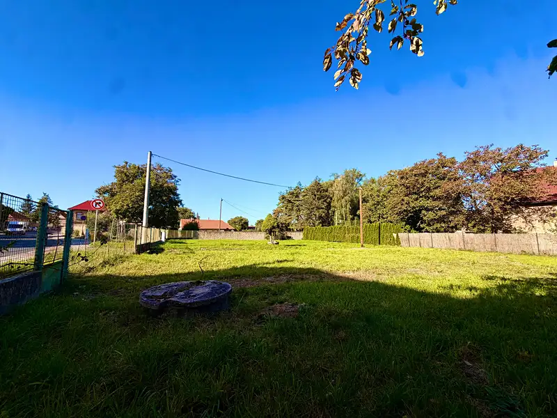 Prodej stavebního pozemku, 1215 m², Praha-západ, Chýně